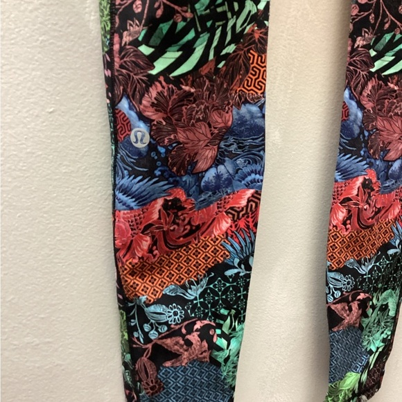 Lululemon Athletica Speed Up Tight in Zen Garden - Picture 3 of 5